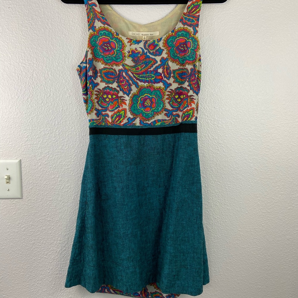 Dress - Picture 2 of 6